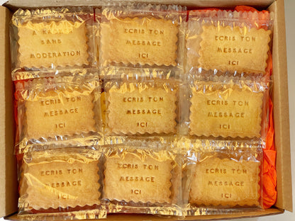 Box 100 biscuits
